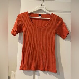 Orange quarter sleeve top!